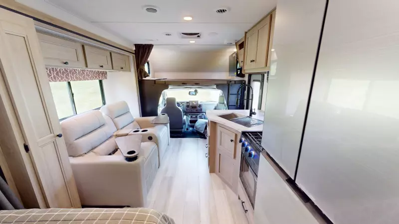 Sunseeker Main Room