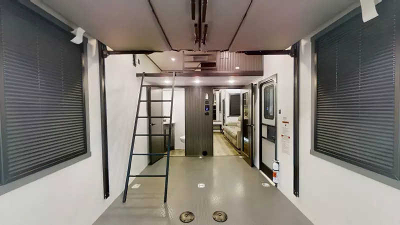 35G13 Floorplan Main Room